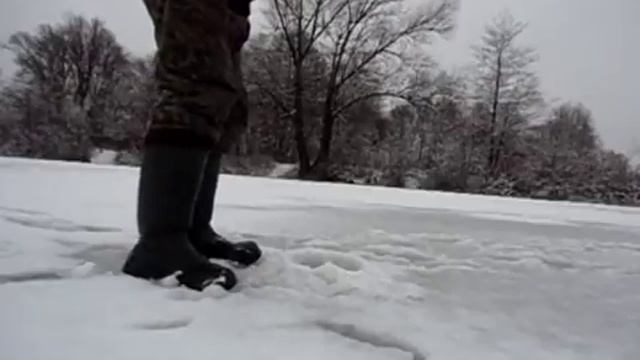 Зимняя рыбалка в Беларуси. Рыбалка на озере. №3. смотреть онлайн