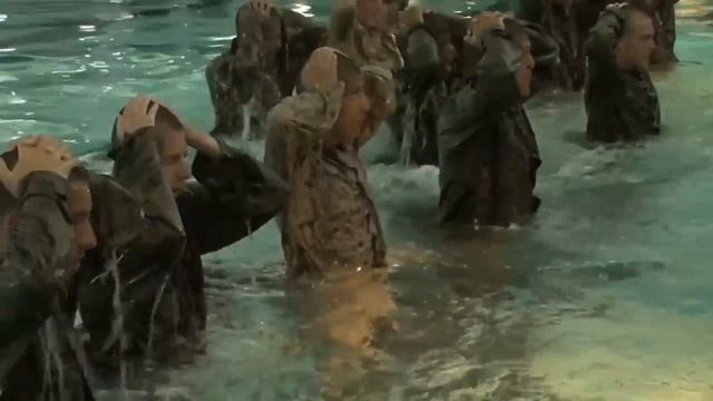 Marine Corps Recruit Swim Qualification - San Diego смотреть онлайн