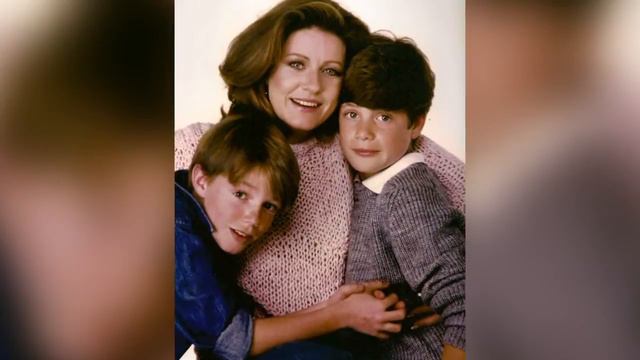 Actress Patty Duke talks mental illness смотреть онлайн