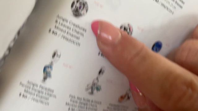 Ojea Conmigo el Catálogo PANDORA 2022 | Primavera 🌸💜🛴 - Verano 🍒☀️🐙 смотреть онлайн