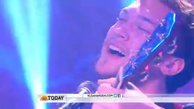'Gone, Gone, Gone' - PHILLIP PHILLIPS - Live - TODAY, Tuesday 27th, 2012 смотреть онлайн