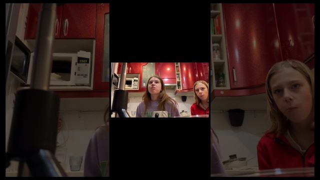 Приехала в гости Алиса(и вот что из этого вышло……??? смотреть онлайн