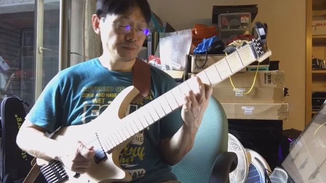 My Strandberg OS boden 8 natural maple_full 8 弦扇形無頭吉他測試 смотреть онлайн