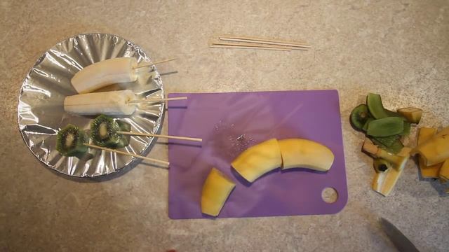 ✿ Рецепт - холодный Десерт, Бананы в Шоколаде / Frozen Chocolate Dipped Banana смотреть онлайн