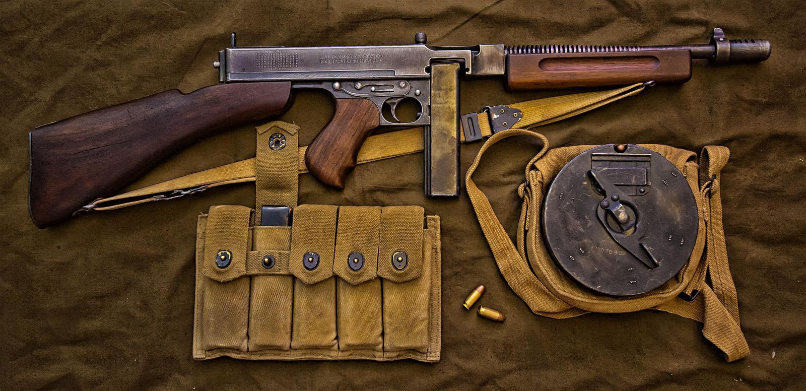 Thompson M1928A1 - Неполная/Полная разборка/сборка и Функционирование смотреть онлайн