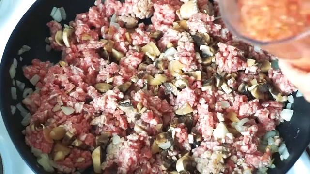 Лазанья с фаршем и грибами смотреть онлайн