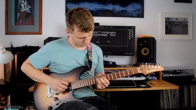 Robert Sciu - Less is Less смотреть онлайн