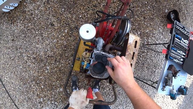 Вторая жизнь мотоблока КАСКАД с мотором ДМ 1 смотреть онлайн