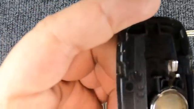 How to replace a 2009 Hyundai Genesis 4 Button Smart Key Remote Battery смотреть онлайн