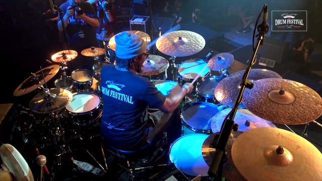 MEINL DRUM FESTIVAL 2015 – Robert Sput Searight – Part 1 смотреть онлайн