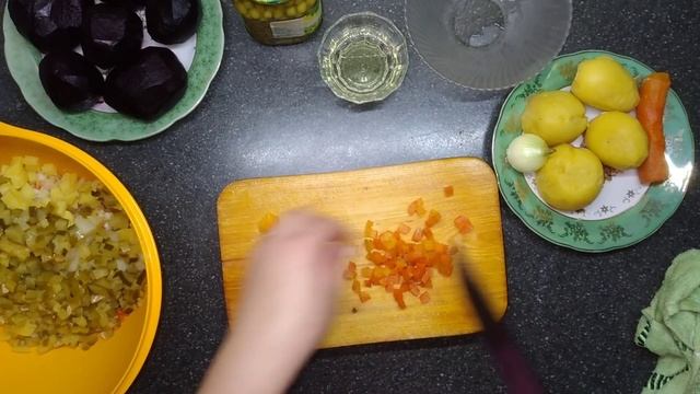 Винегрет салаты. Қазақша рецепт. Қызылша салат.  Vinaigrette Salad. Beet Salad.