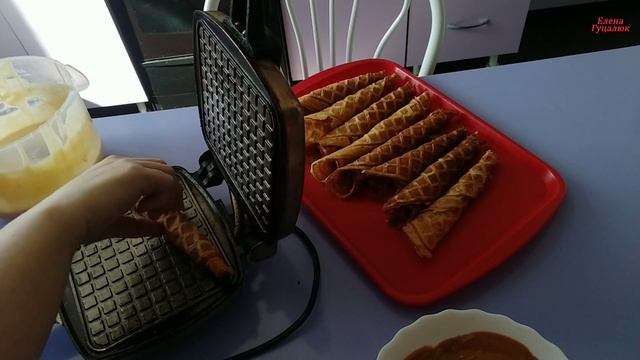 ВАФЕЛЬНЫЕ ТРУБОЧКИ с вареной сгущёнкой?Невероятно вкусный РЕЦЕПТ ИЗ ДЕТСТВА! смотреть онлайн