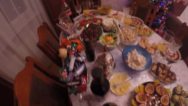 ✅ НАШ НОВОГОДНИЙ СТОЛ!! ПОЗДРАВЛЯЕМ #lanatv #новогоднийдизайн смотреть онлайн