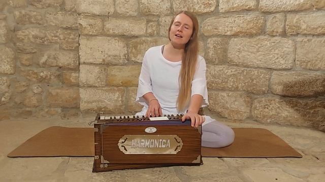 Dance of Ganesha - Evake Mantras | Cover Ajeet смотреть онлайн