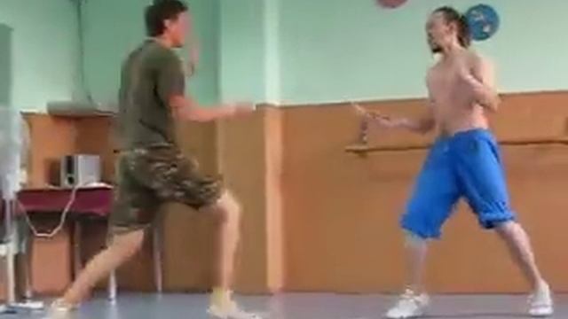 Клуб Любителей Ножевого Боя, спарринги по кругу(Valde) смотреть онлайн