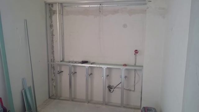обшивка стены с нишей, монтаж гипсокартона. Plasterboard install. смотреть онлайн
