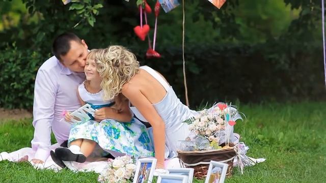 10 лет семейного счастья... смотреть онлайн