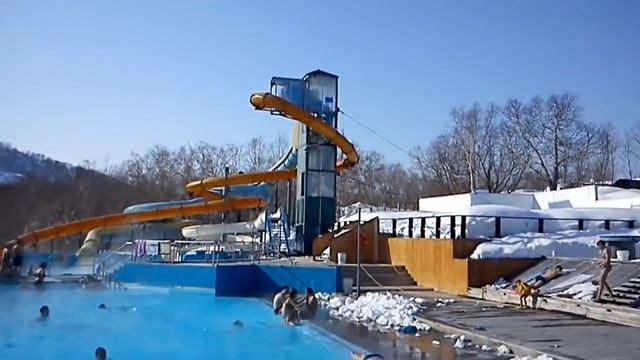 Аквапарк зимой смотреть онлайн