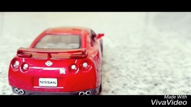 Nissan GTR  Vs. Porsche 911 GT3RS
