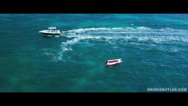Thundercat Racing Boat - Aerial Gyro Stabilised 5DMKIII смотреть онлайн