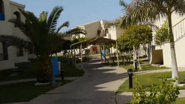 Прогулка по отелю Island View Resort