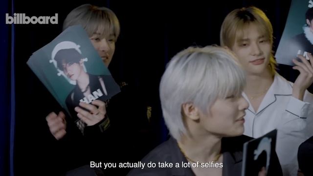 Stray Kids Play How Well Do You Know Your Bandmates? | Billboard Cover смотреть онлайн