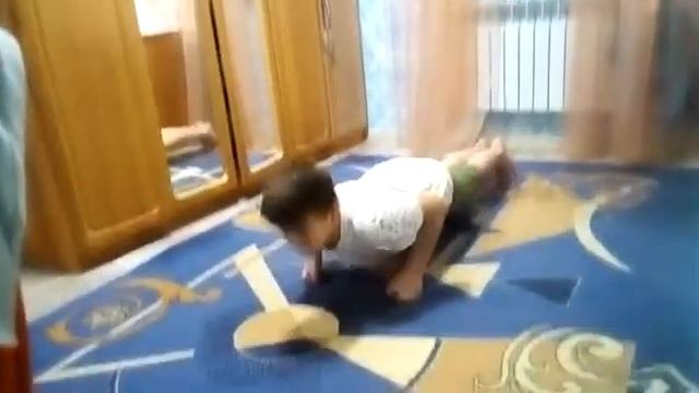 Правильная техника отжимания на кулаках смотреть онлайн