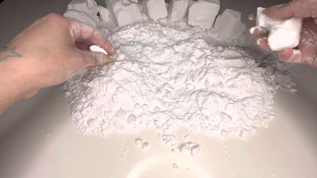 ASMR Baking soda || small and big chunks || pure white || смотреть онлайн