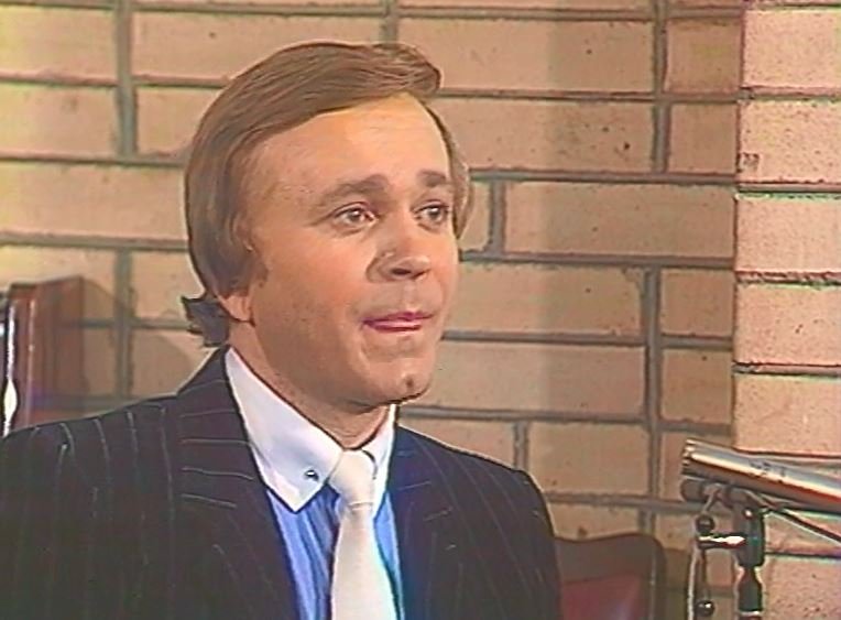 ЕВГЕНИЙ МАРТЫНОВ "МУЗЫКАЛЬНЫЙ РАССКАЗ О ДЕТСТВЕ" смотреть онлайн