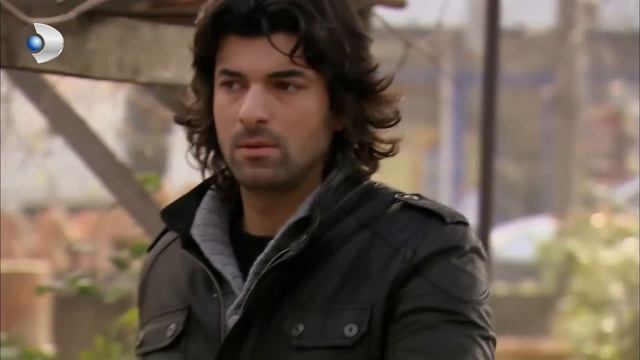 Fatmagül se enteró de la relación entre Mustafa y Asude - Fatmagül Español смотреть онлайн