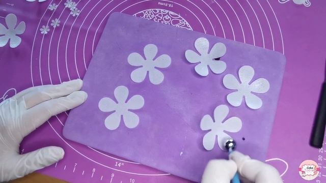 Декорация на торта макет с вафлена хартия!