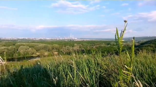 Ж/д мост через реку Северский Донец с вершины холма смотреть онлайн