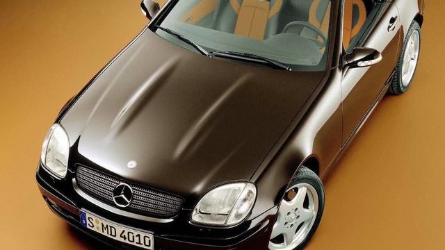 Mercedes just unveiled the 2025 E53 AMG! смотреть онлайн