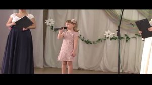 Стих Пусть будет мир, автор Ольга Маслова, читает Гурьева Полина