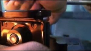 Снятие задней стойки в Мазда 323 F