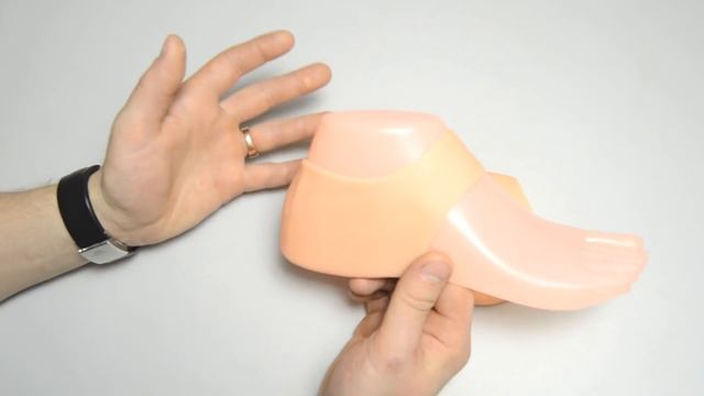 ТРЕЩИНЫ НА ПЯТКАХ! КАК БЫСТРО ИЗБАВИТЬСЯ ОТ ТРЕЩИН. смотреть онлайн