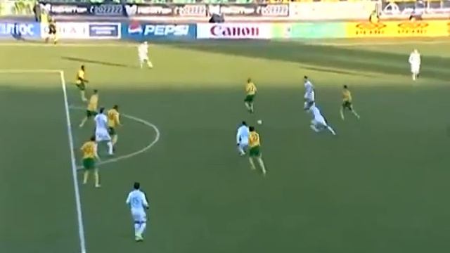 Завершился второй круг чемпионата по футболу.avi смотреть онлайн