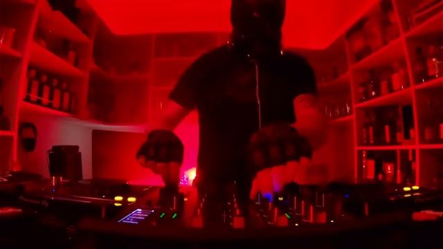 Gimp DJ - Take 1 смотреть онлайн