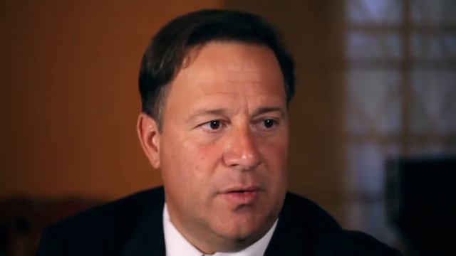 Vota FREN E10: Juan Carlos Varela.