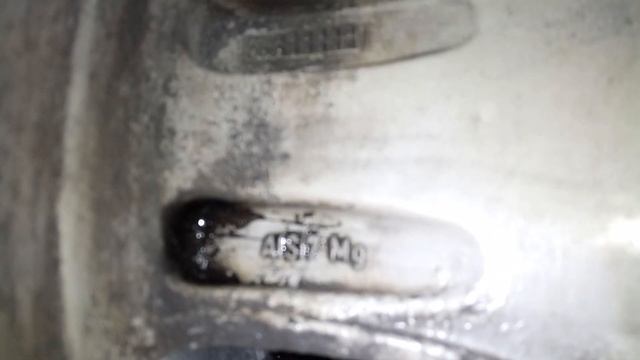 Расточка центрального отверстия в колесном диске VW смотреть онлайн