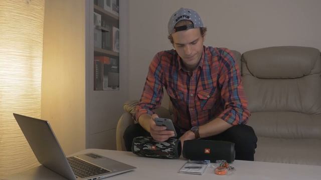JBL Charge 3 Stealth Edition - nowy Charge 3? смотреть онлайн