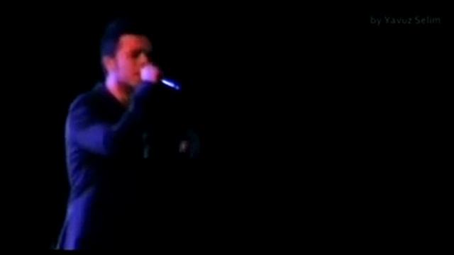 Emre Aydın- Son Defa Live Performance.wmv
