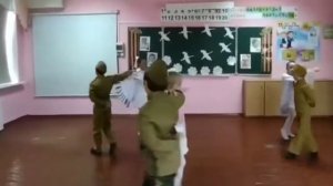 танец под песню Журавли