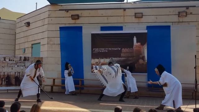 ריקוד תימני - 'מעורב תימני' - אל חי מרומם смотреть онлайн
