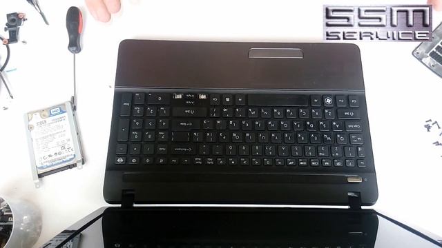 2# Как поменять корпус на ноутбуке Acer, Packard Bell смотреть онлайн