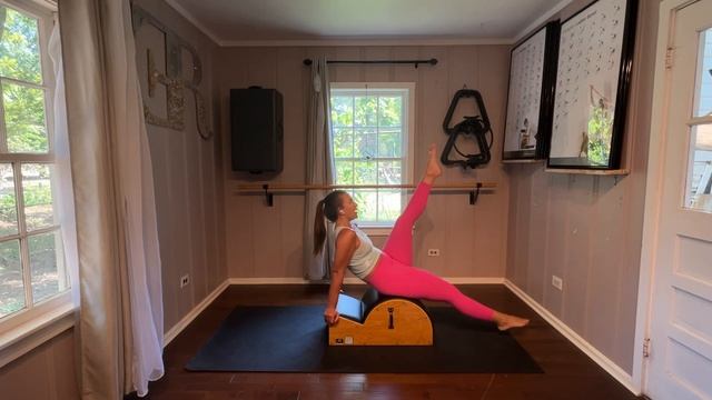 PILATES SPINE CORRECTOR II WORKOUT II 50 MIN II STRETCH ER смотреть онлайн