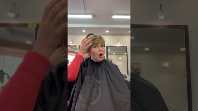 БОЛЬ ПАРИКМАХЕРА ? #парикмахер#приколы#смешноевидео #недоволныйклиент