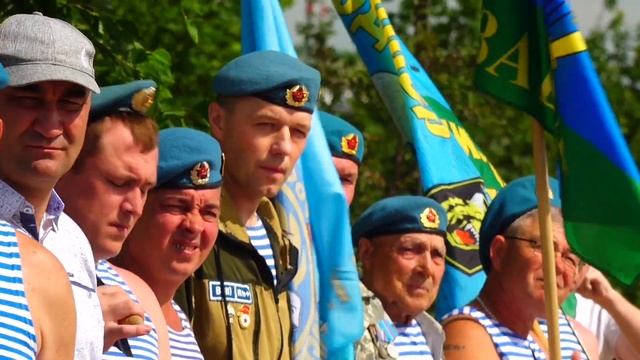 Десантники Азнакаево отметили День ВДВ, 02.08.2022 смотреть онлайн
