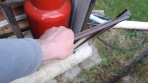 Шкаф для газового баллона из профлиста