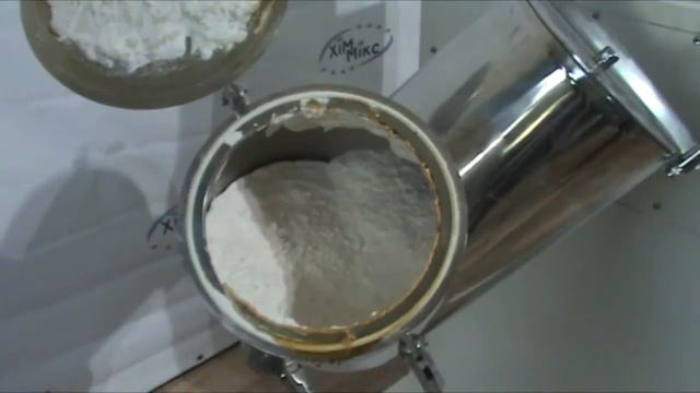V-образный смеситель : нанесение олеоризина и эфирных масел на основу смотреть онлайн